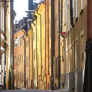 https://executive-living-old-town-unique.find-stockholm-hotels.com
