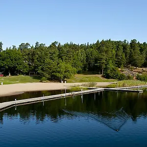 https://rosjobaden-camping.find-stockholm-hotels.com